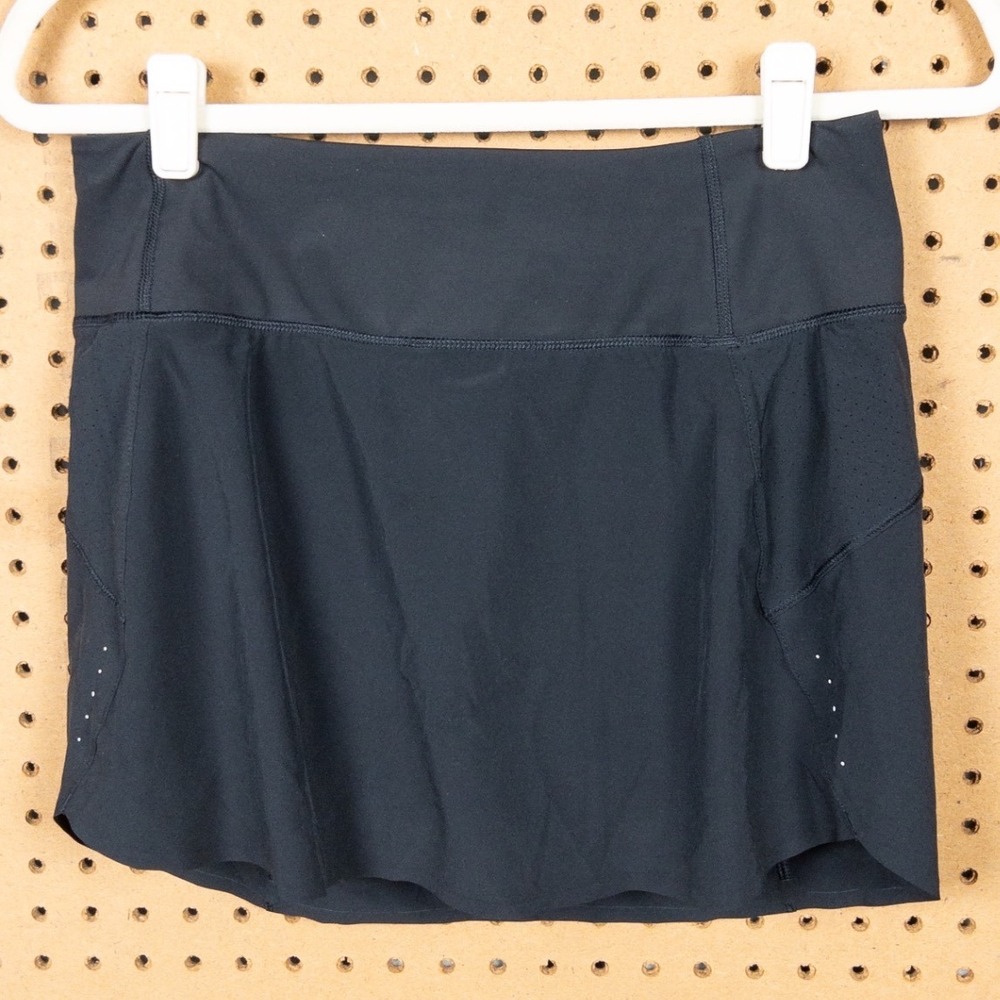 Athleta Run With It 14 Skort Black Athletic Running Tennis Skirt Small 596315